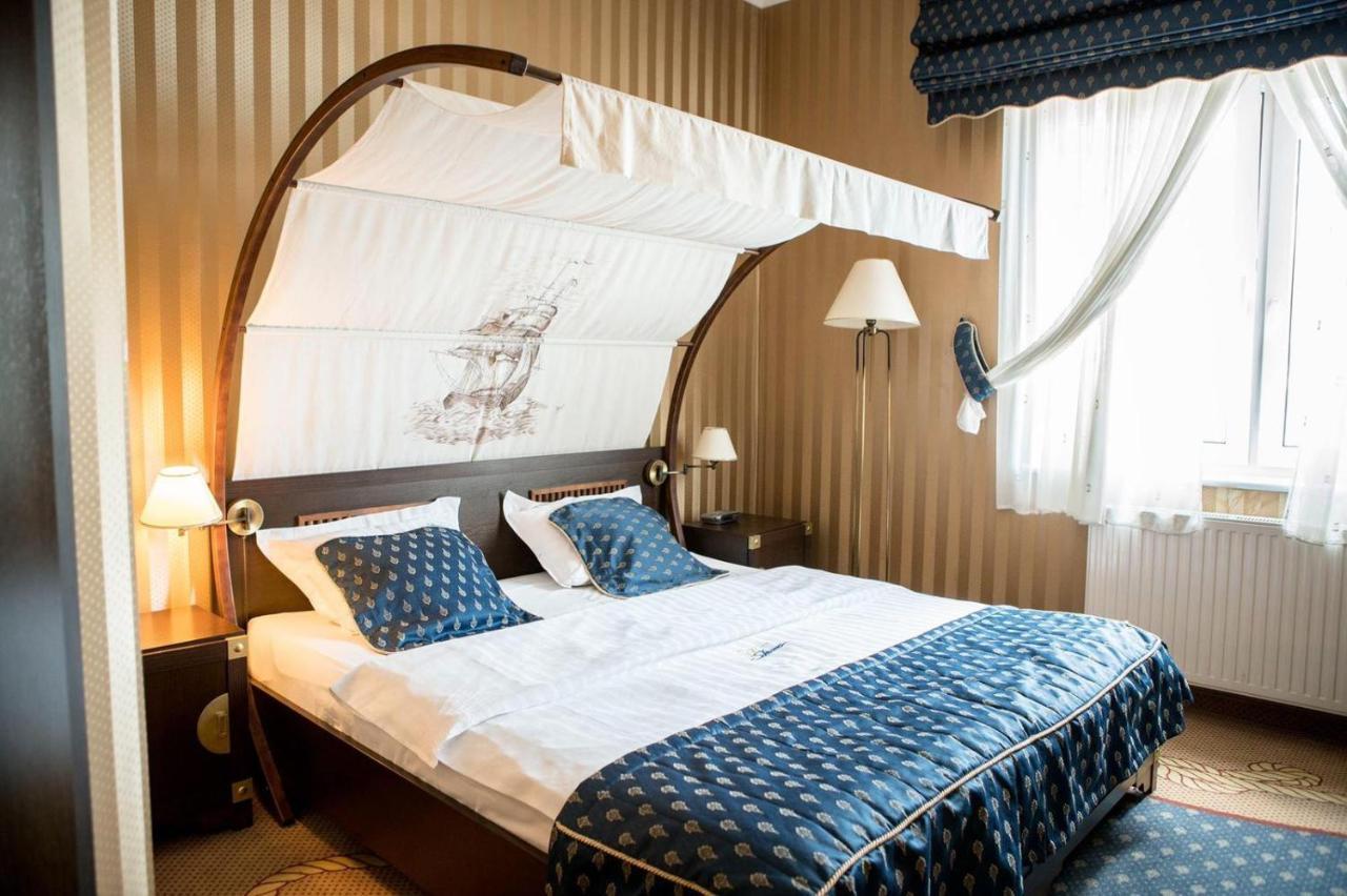 Shuma Hotel Dabrowa Gornicza Luaran gambar