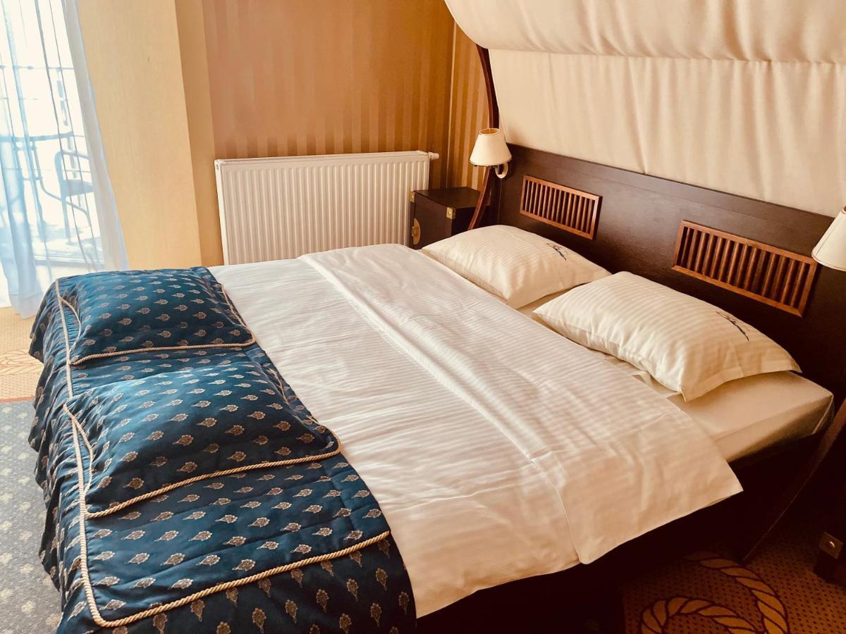 Shuma Hotel Dabrowa Gornicza Luaran gambar