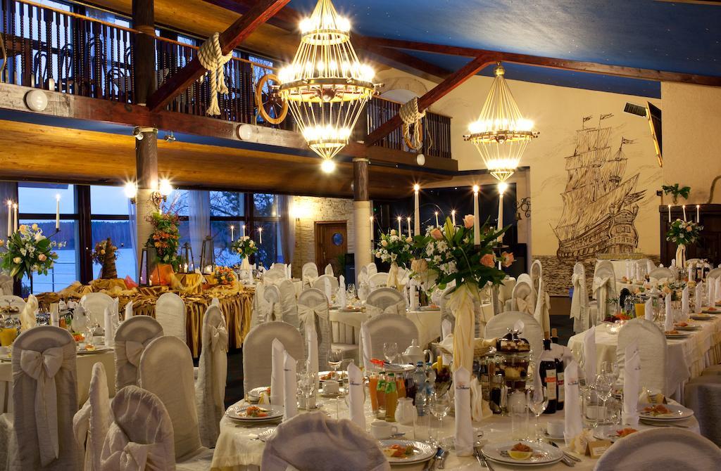 Shuma Hotel Dabrowa Gornicza Luaran gambar